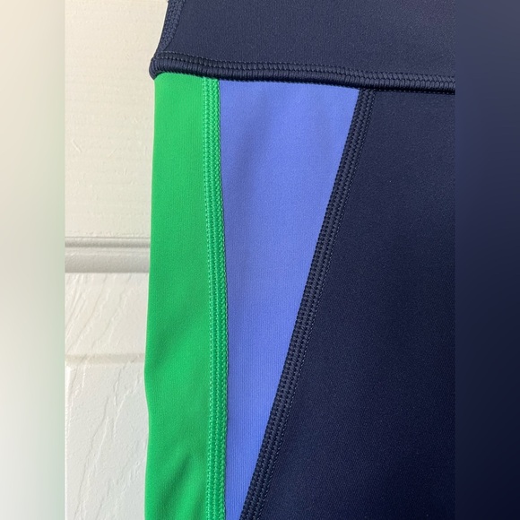 Offline by Aerie 7/8 color block leggings, NWT - Picture 3 of 8